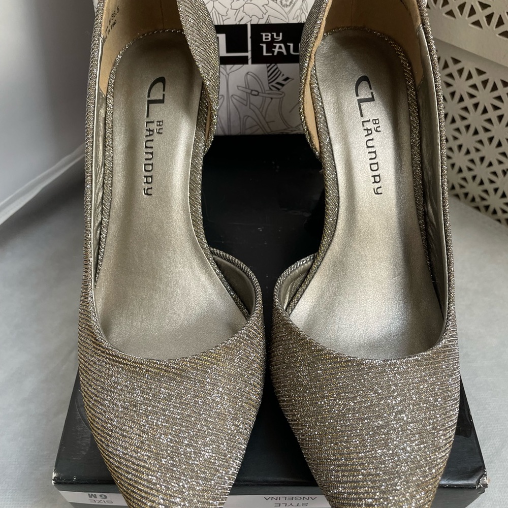 Sparkle gold & silver shoes new worn ..twice .. - Picture 3 of 5
